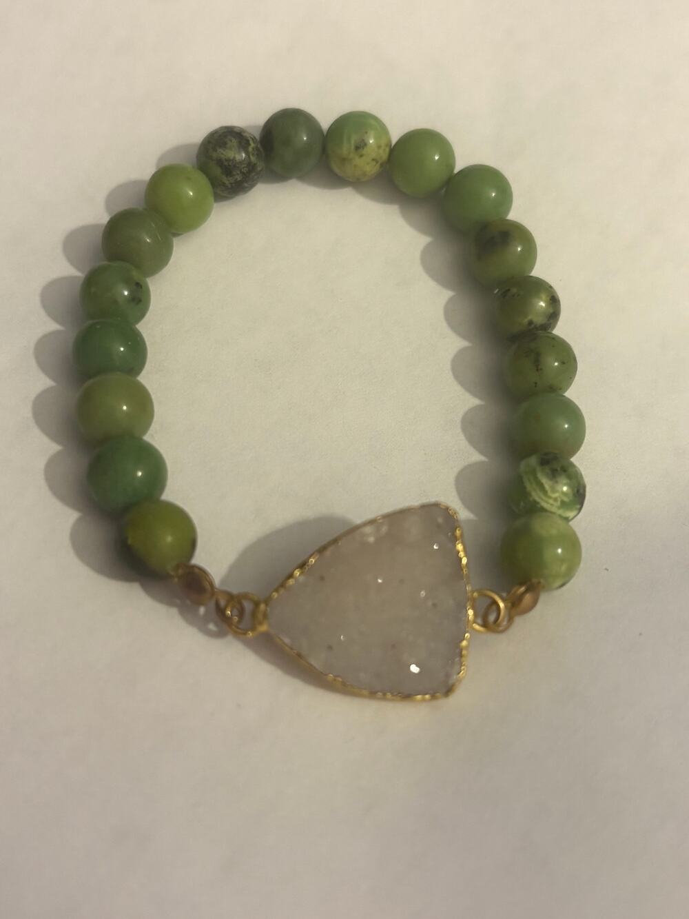 Green Serpentine Gemstone Stretch Bracelet with Druzy Quartz Connector Size 6